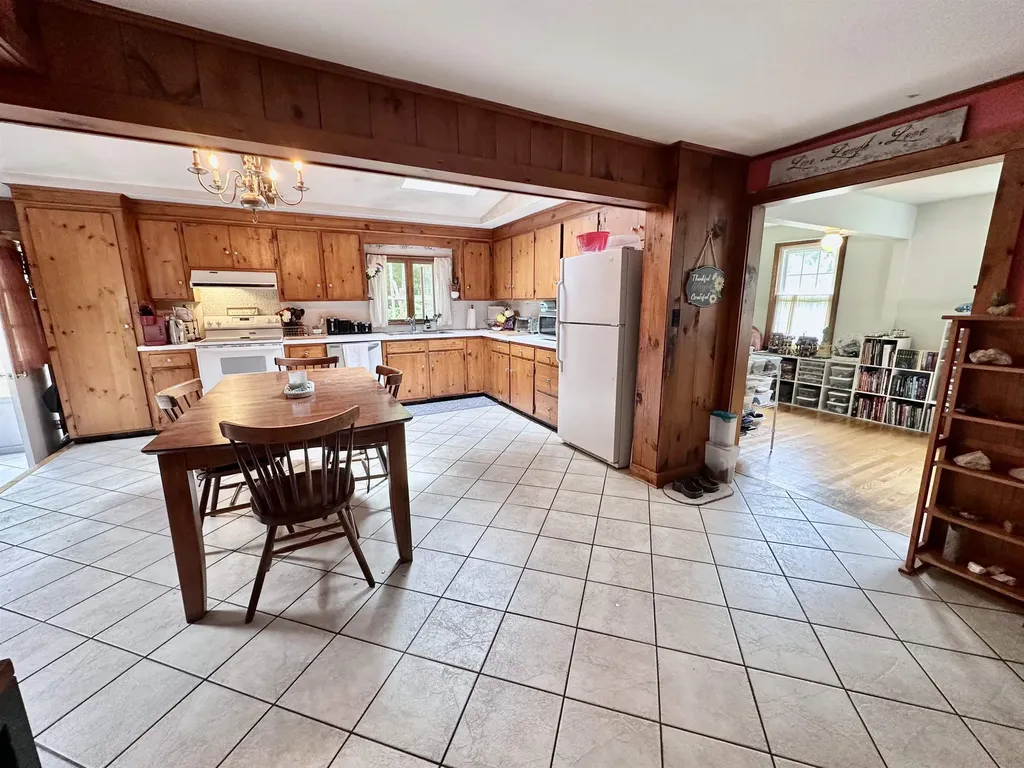 16 Drew Road Somersworth NH 03878