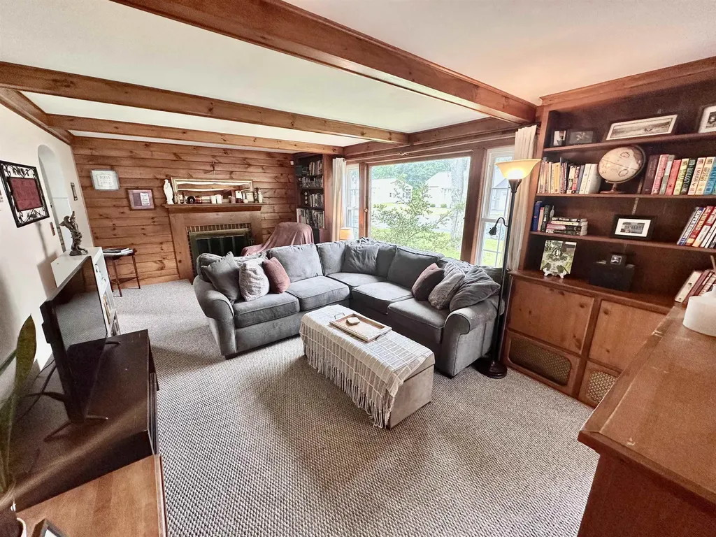 16 Drew Road Somersworth NH 03878