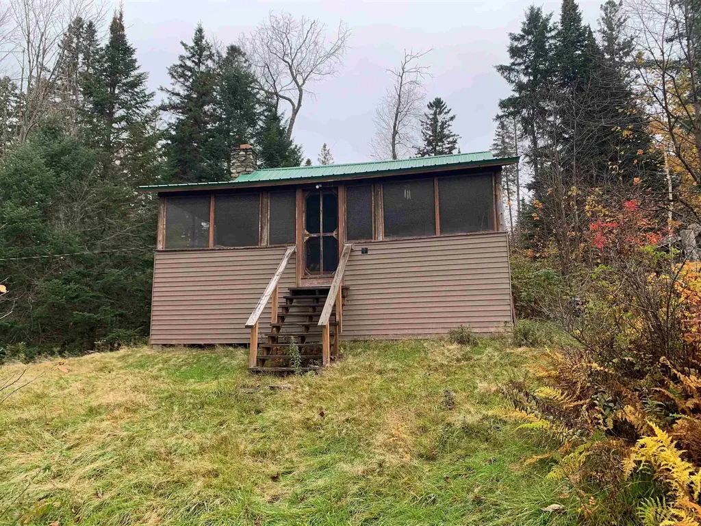 10 Velma Lane Pittsburg NH 03592