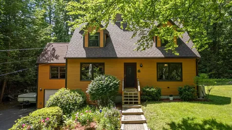 92 Wells Village Road Sandown NH 03873