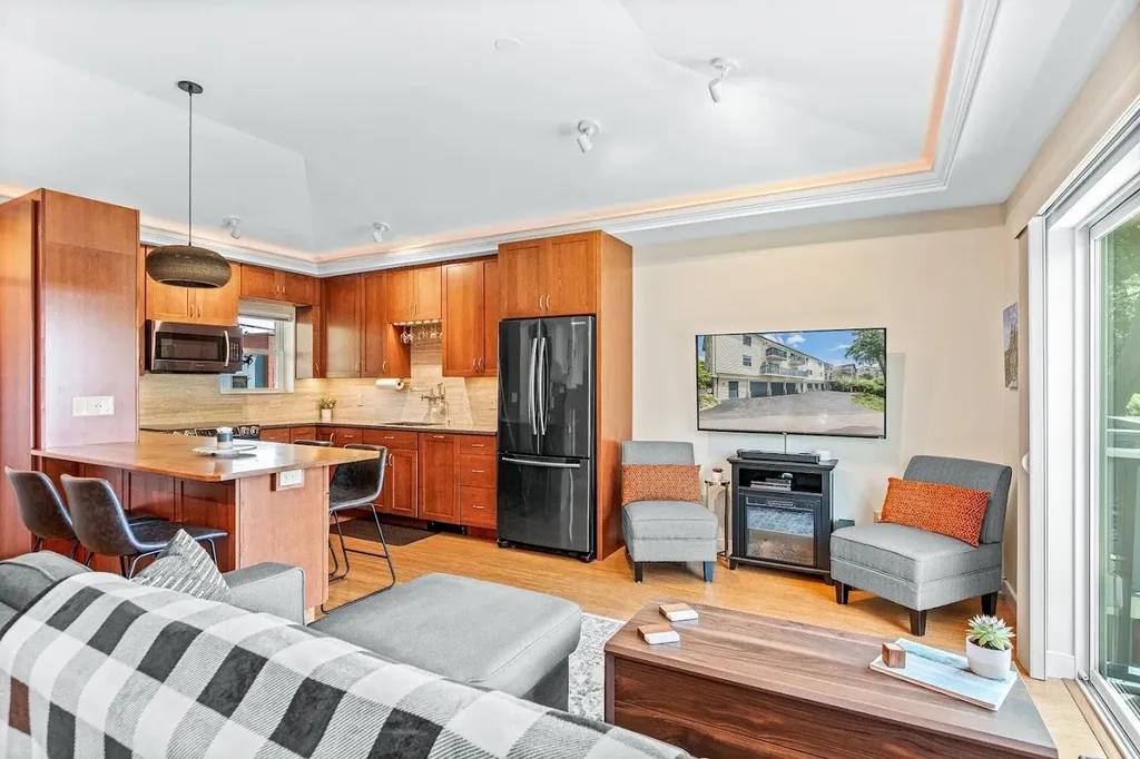 71 North Avenue Burlington VT 05401