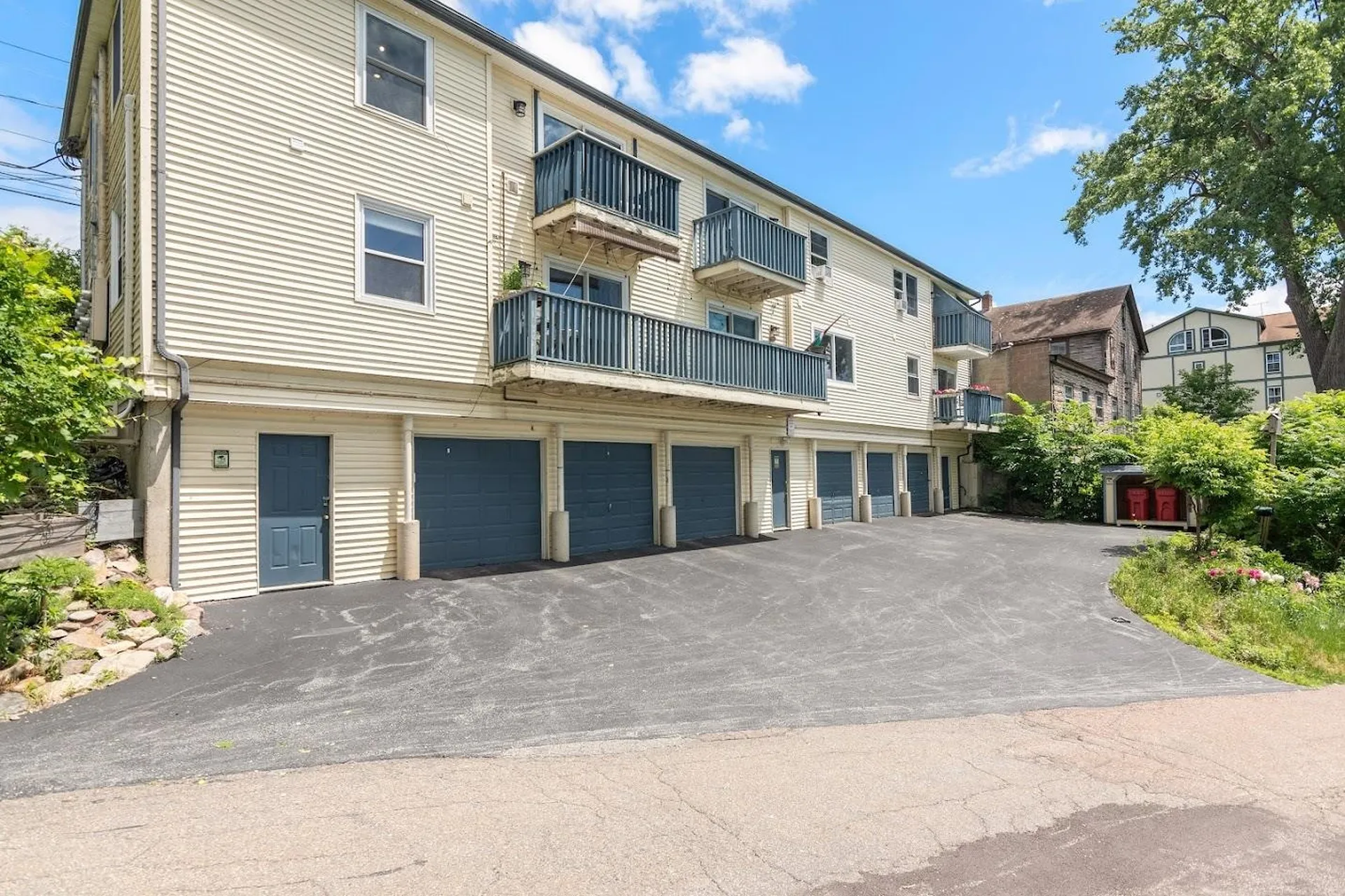 71 North Avenue Burlington VT 05401