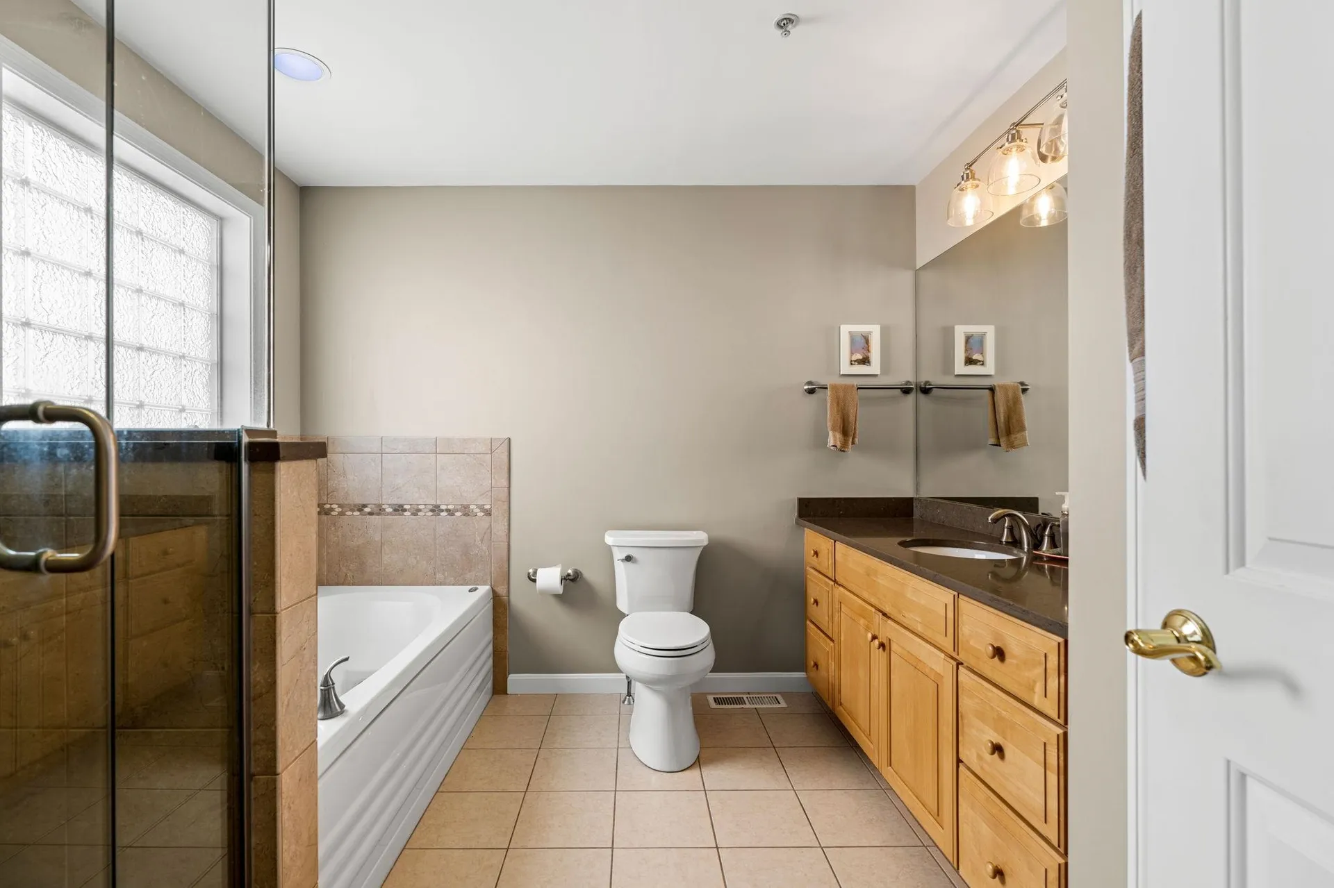 507 Ocean Boulevard Hampton NH 03842