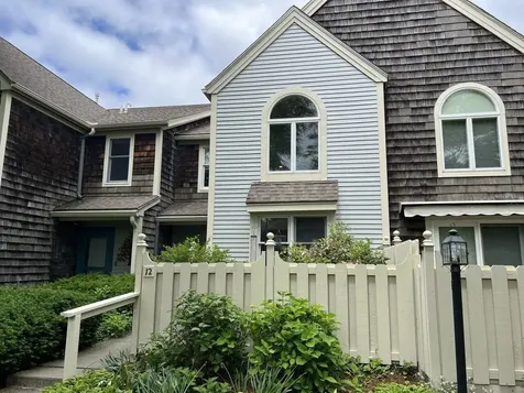 12 Harbor Watch Road Burlington VT 05401