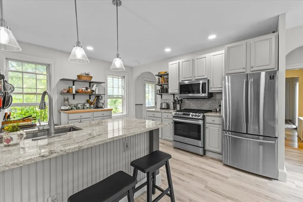 42 Richmond Road Hinesburg VT 05461