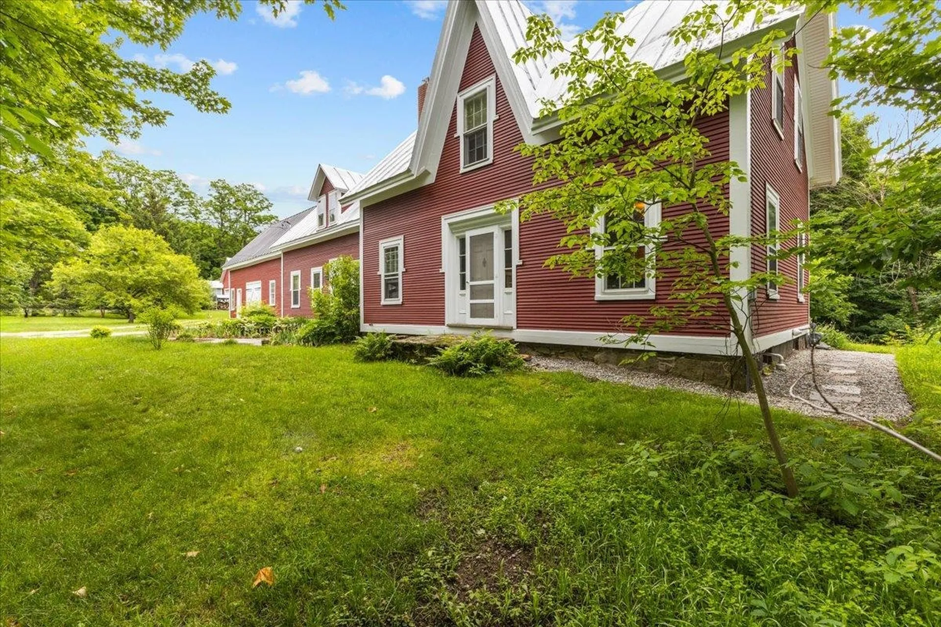 42 Richmond Road Hinesburg VT 05461