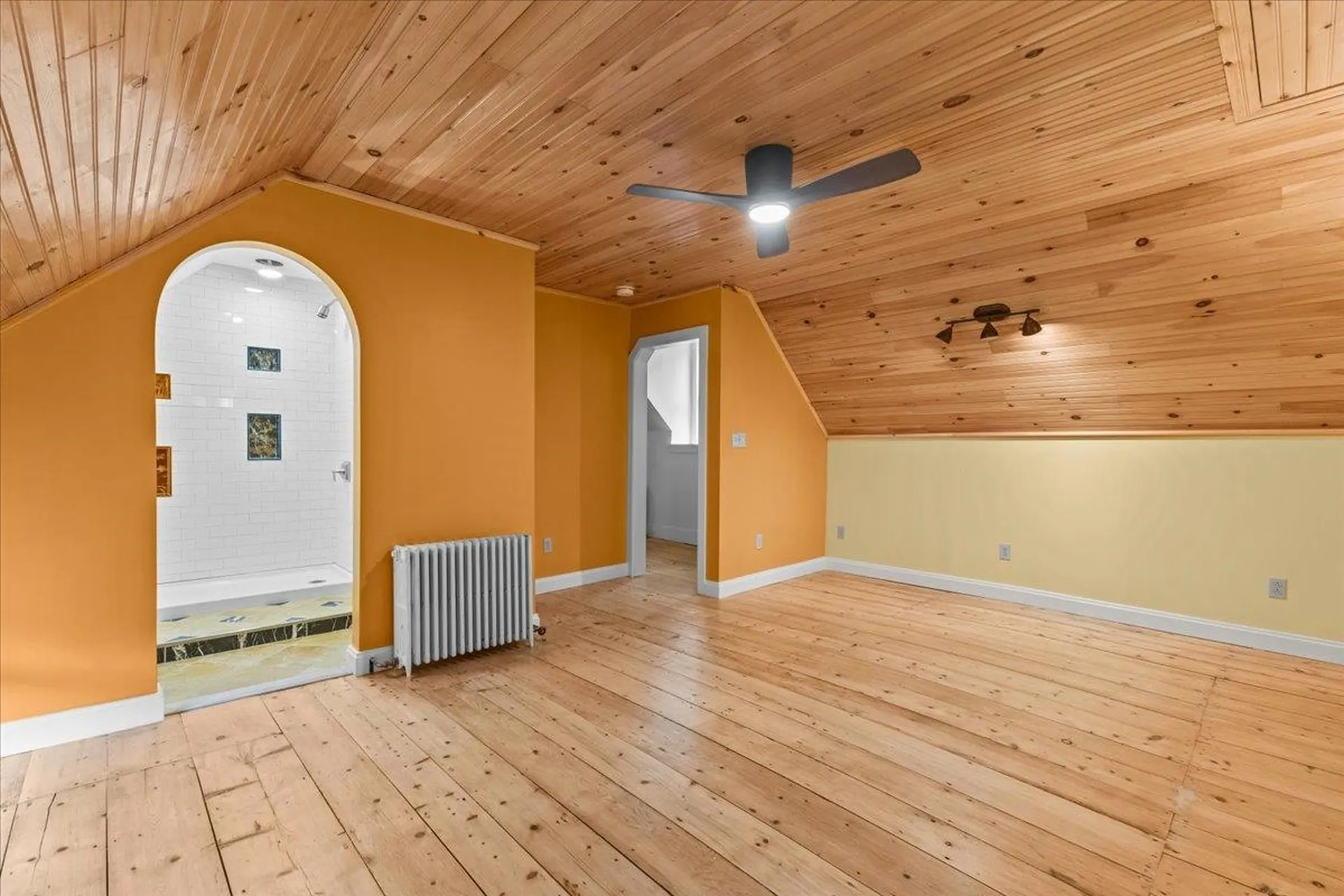 42 Richmond Road Hinesburg VT 05461