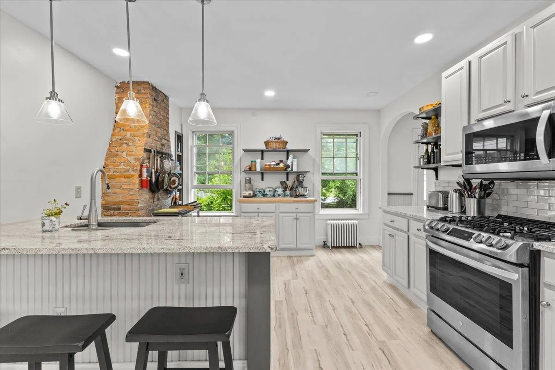 42 Richmond Road Hinesburg VT 05461