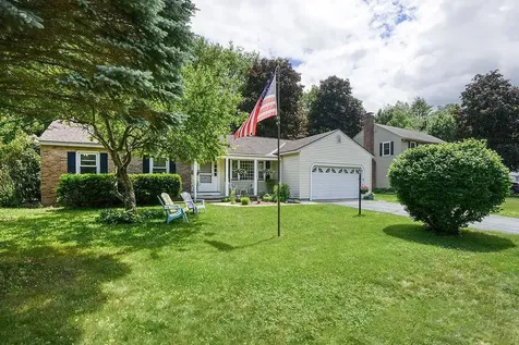 16 Greenbriar Road Keene NH 03431