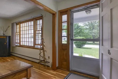 16 Greenbriar Road Keene NH 03431