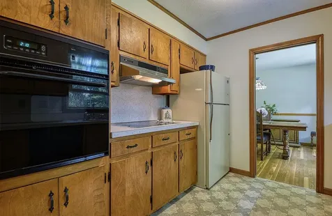 16 Greenbriar Road Keene NH 03431