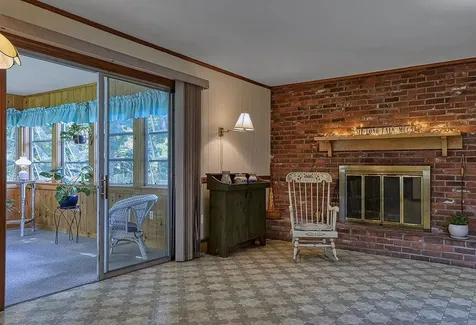 16 Greenbriar Road Keene NH 03431