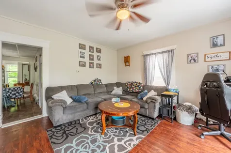 49 Main Street Sunapee NH 03782