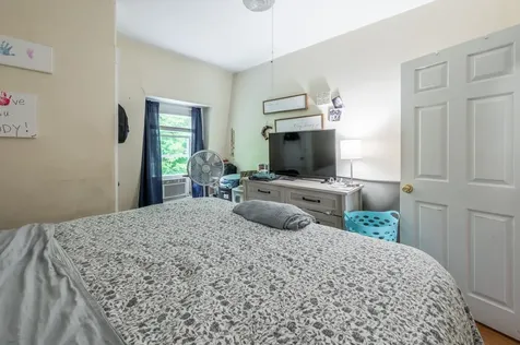 49 Main Street Sunapee NH 03782