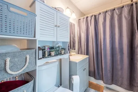 49 Main Street Sunapee NH 03782