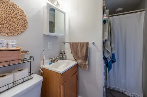 49 Main Street Sunapee NH 03782