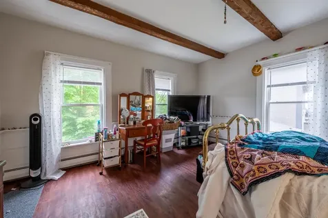 49 Main Street Sunapee NH 03782