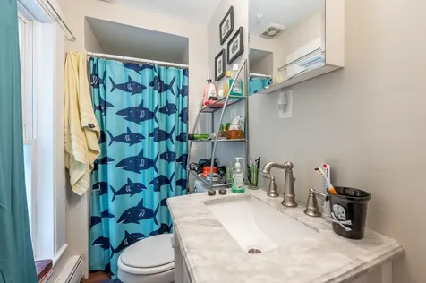 49 Main Street Sunapee NH 03782