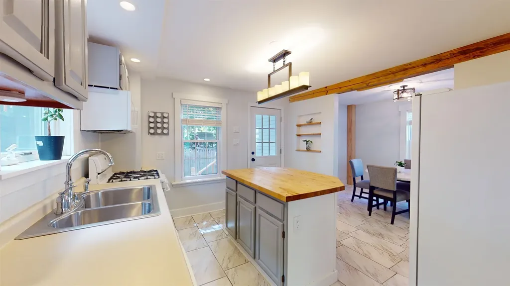 6 Curtice Avenue Concord NH 03301