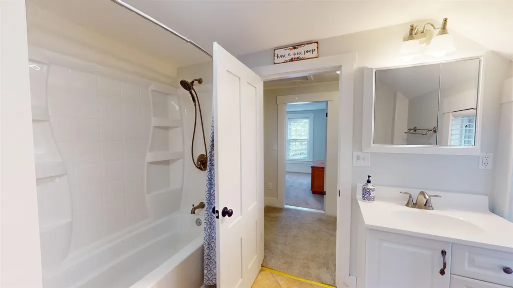 6 Curtice Avenue Concord NH 03301