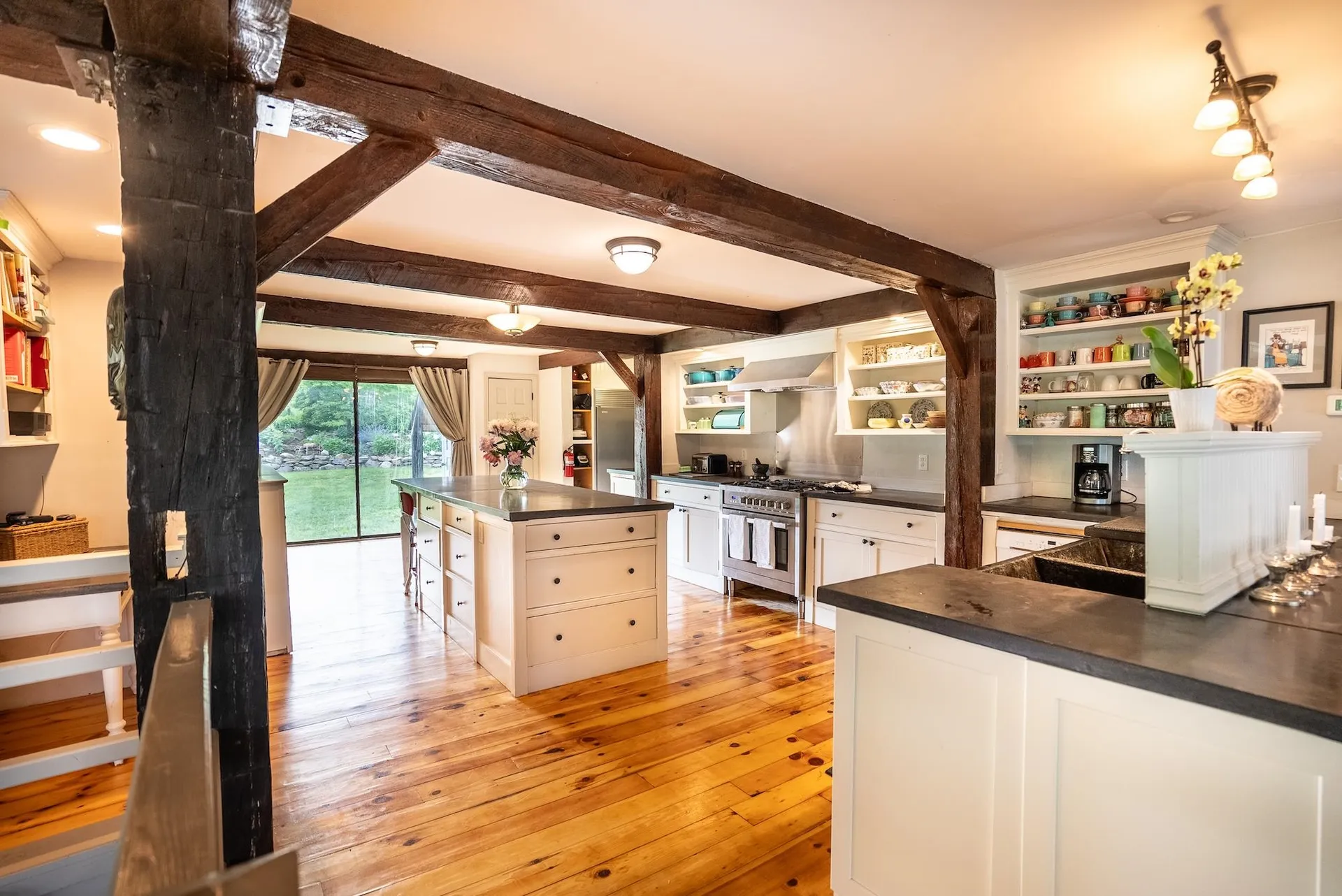 370 Abnaki Road North Hero VT 05474