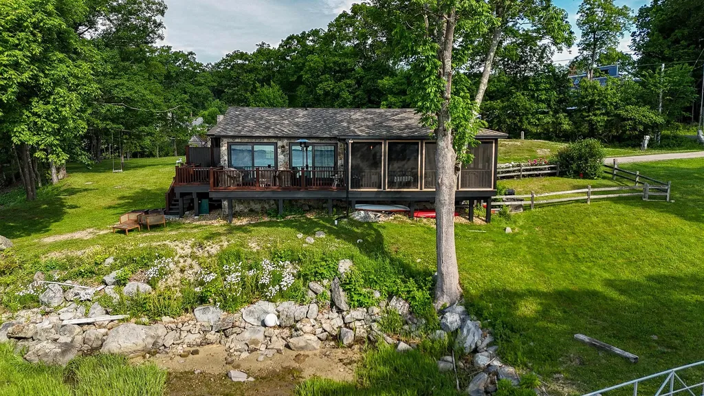 595 Bay Road Durham NH 03824
