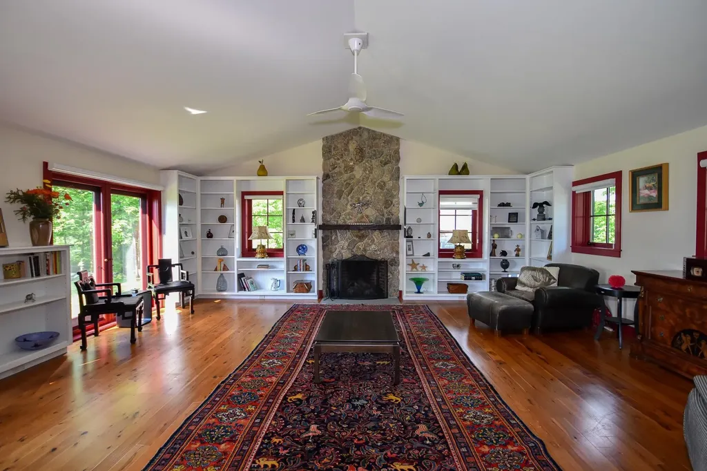 595 Bay Road Durham NH 03824