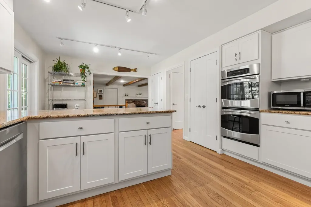 55 Birchwood Drive Rye NH 03870