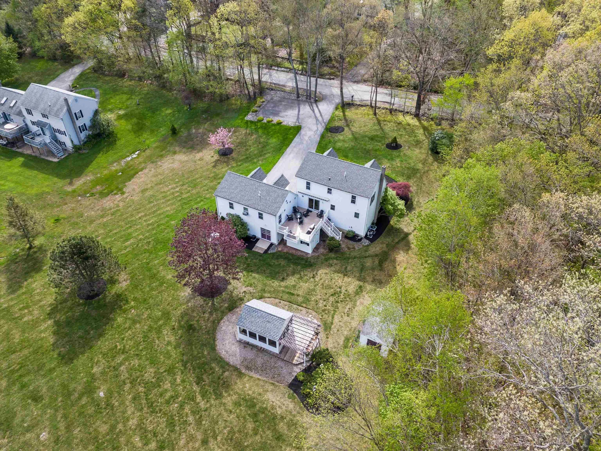 10 Goulds Hill Road Newton NH 03858