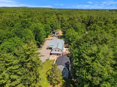 87 Lovering Road North Hampton NH 03862