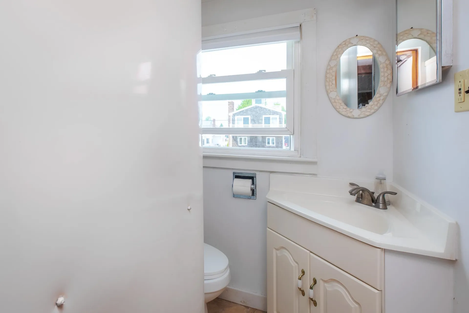 6 Epping Avenue Hampton NH 03842