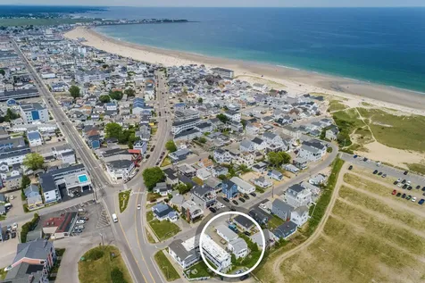 6 Epping Avenue Hampton NH 03842