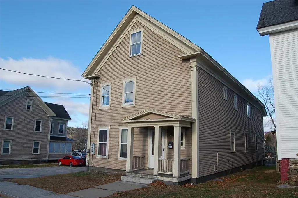 12-14 Maple Street Newport NH 03773
