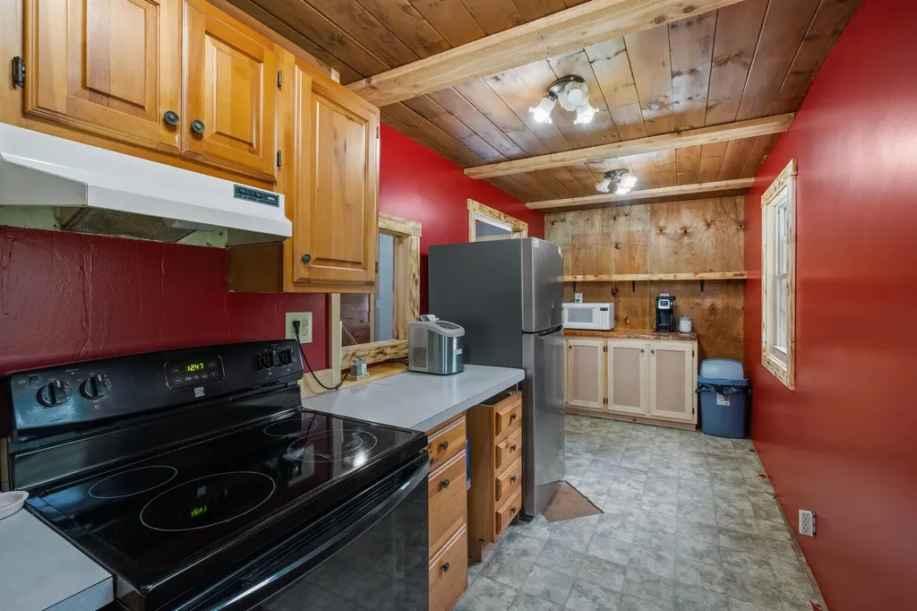 50 Marshall Road Jefferson NH 03583