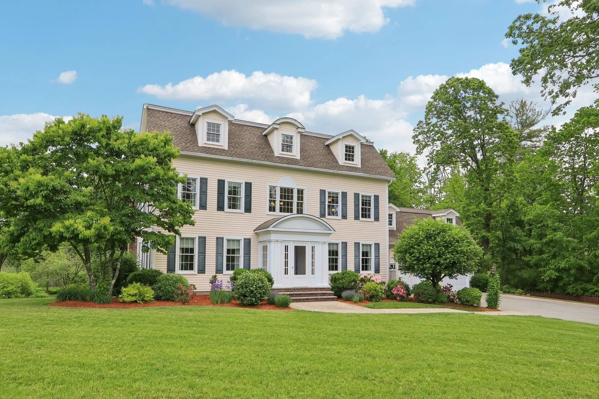 4 Copper Beech Road Salem NH 03079