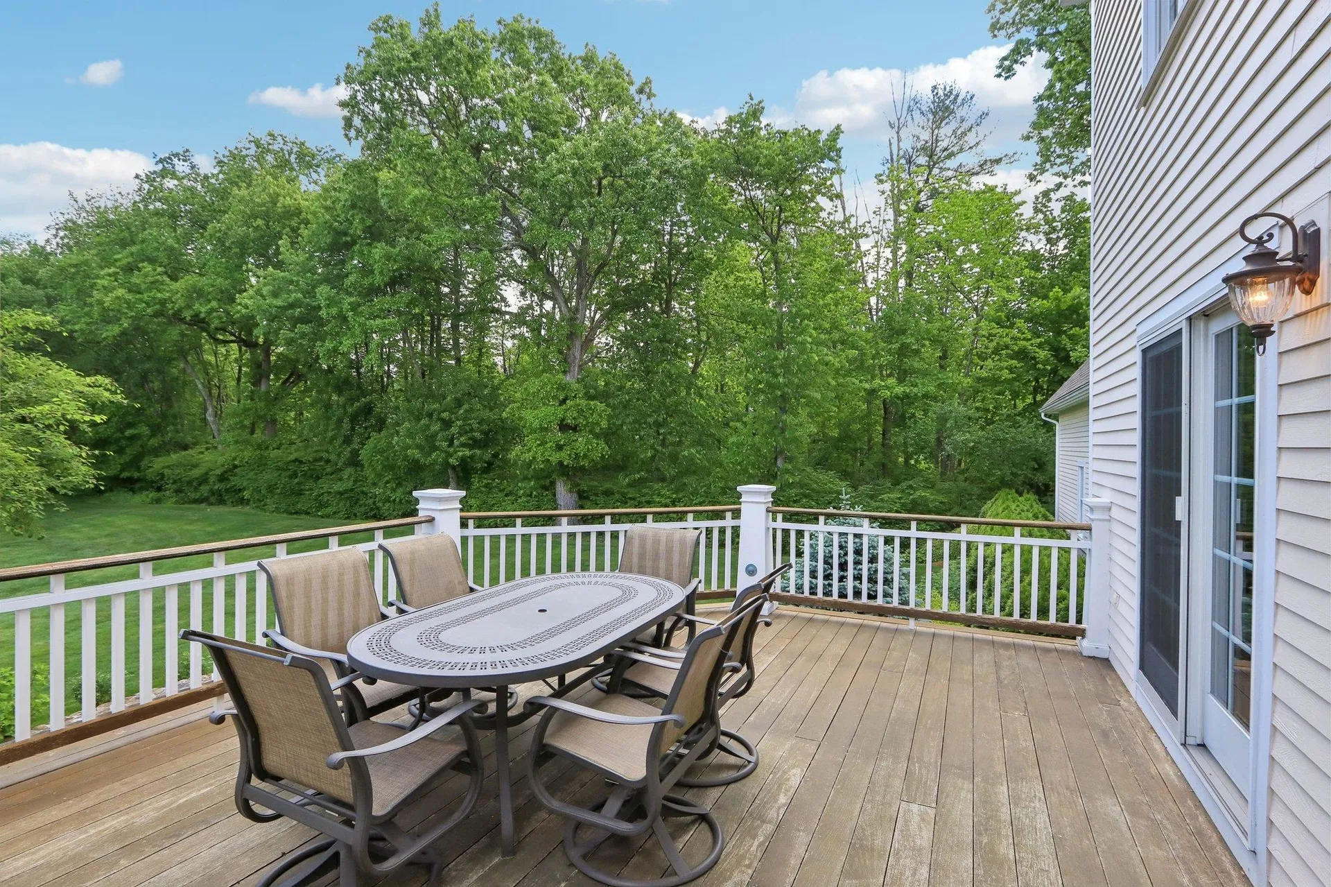 4 Copper Beech Road Salem NH 03079