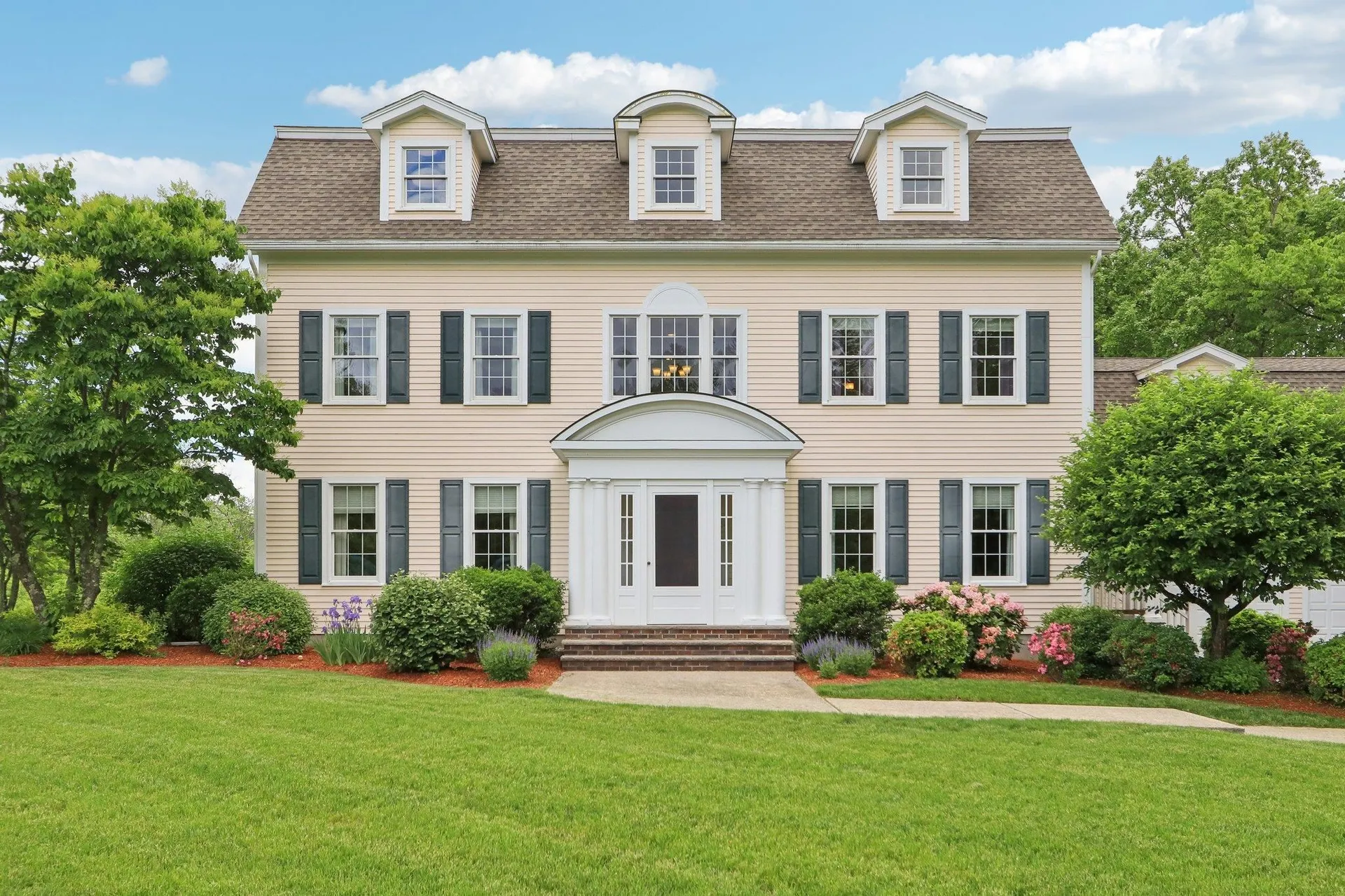 4 Copper Beech Road Salem NH 03079