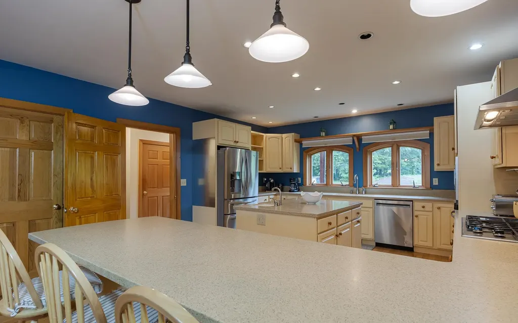 14 Nostrand Way Alstead NH 03602