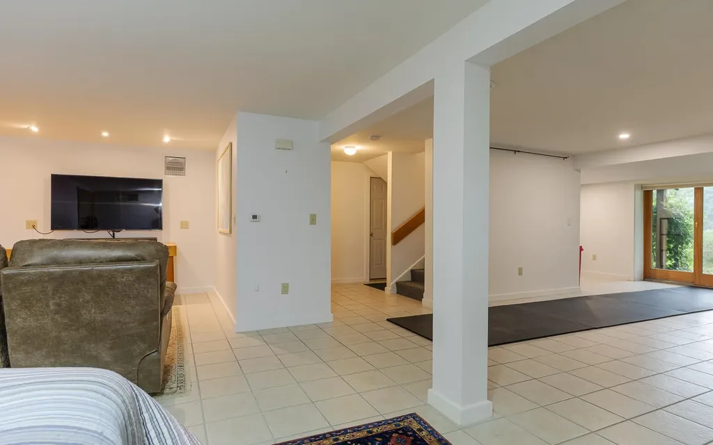 14 Nostrand Way Alstead NH 03602