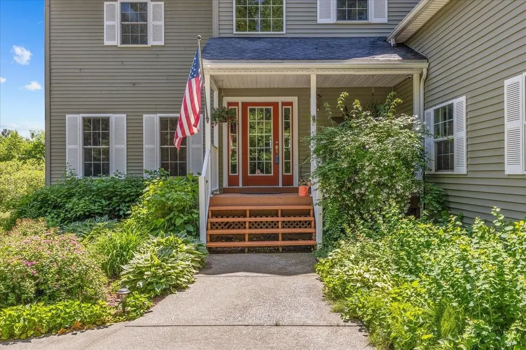 31 Indian Head Road Fairfax VT 05454
