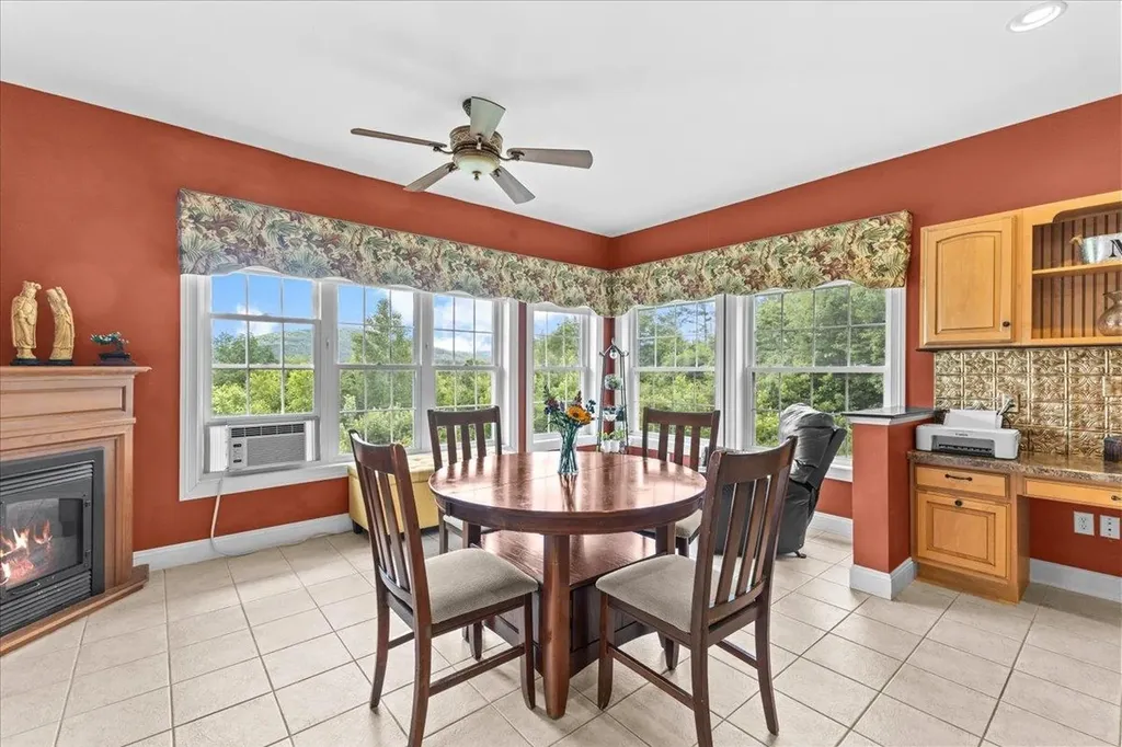 31 Indian Head Road Fairfax VT 05454
