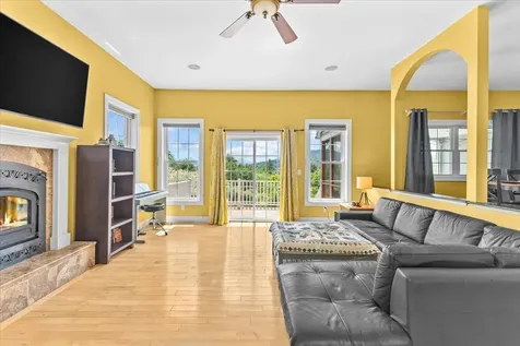 31 Indian Head Road Fairfax VT 05454