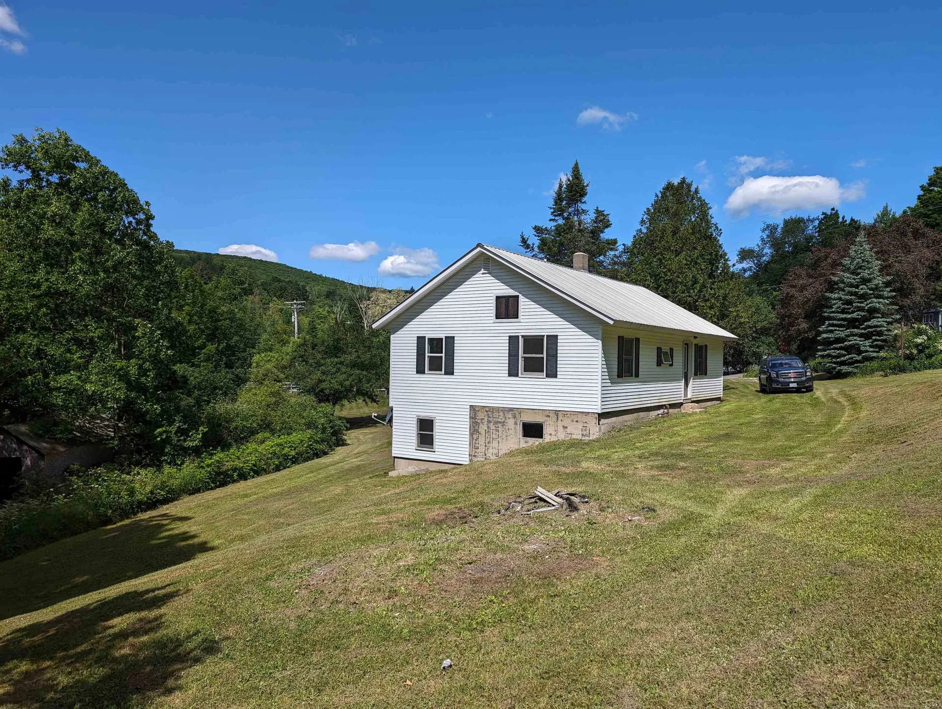 42 Powder Spring Road Topsham VT 05076