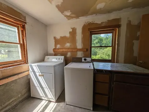 42 Powder Spring Road Topsham VT 05076