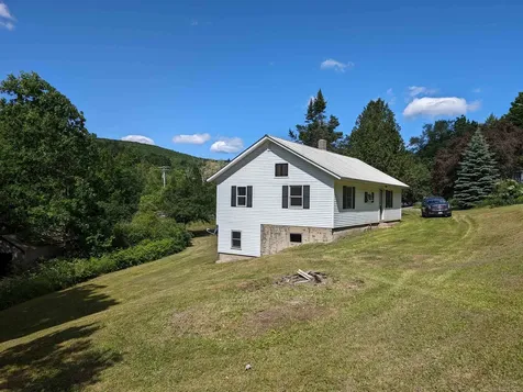 42 Powder Spring Road Topsham VT 05076