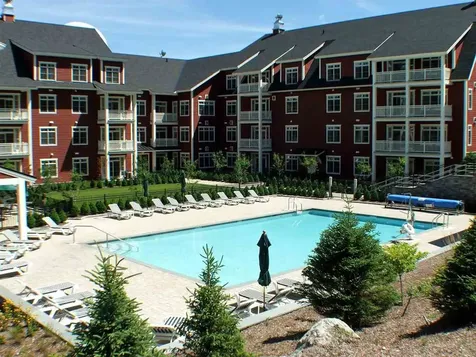 102 Forest 220 / Ii Drive Warren VT 05674