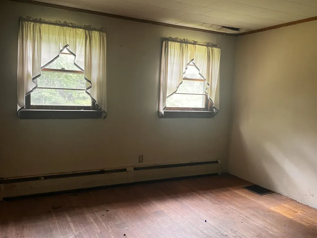 143 Warmac Road Swanzey NH 03446