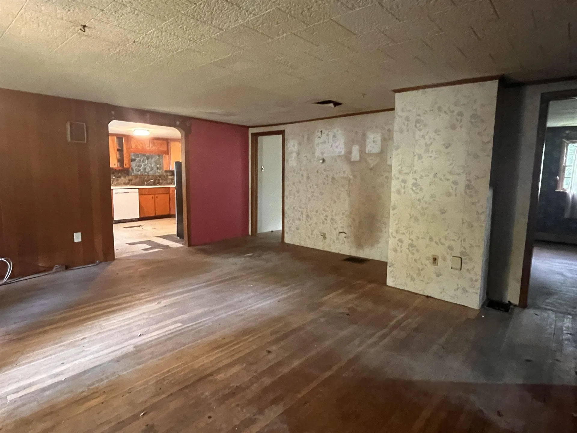 143 Warmac Road Swanzey NH 03446