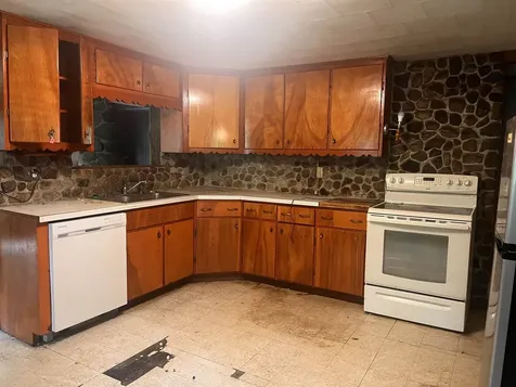 143 Warmac Road Swanzey NH 03446