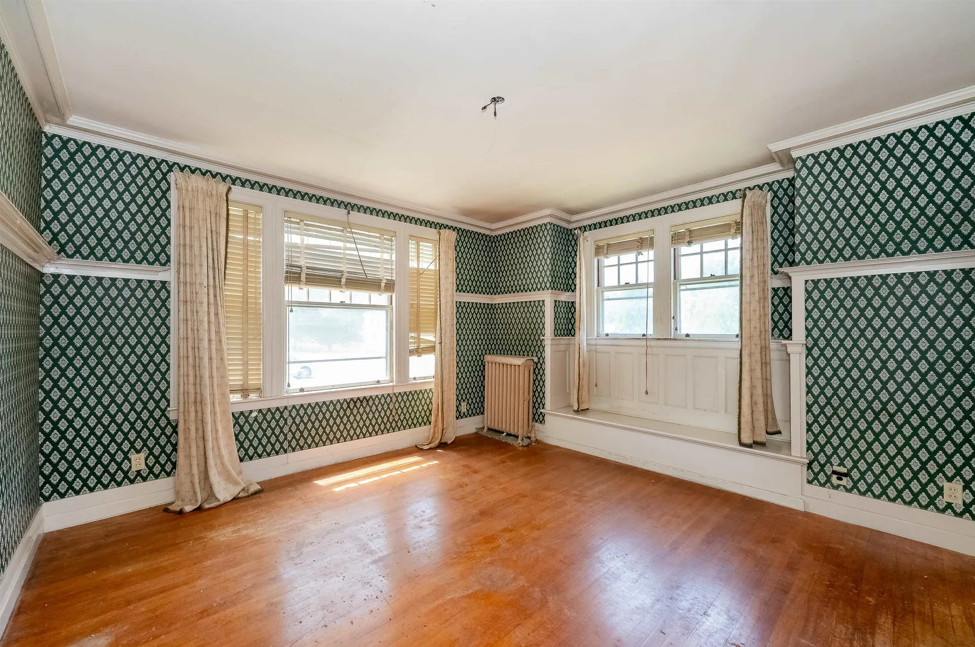 815 Central Avenue Dover NH 03820